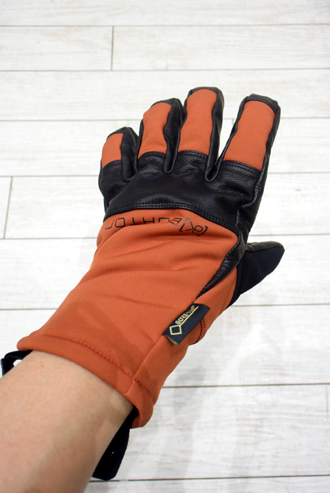 ｸﾞﾛｰﾌﾞはやっぱり5本指。という方に最適なBURTON [ak] GORE-TEX Clutch