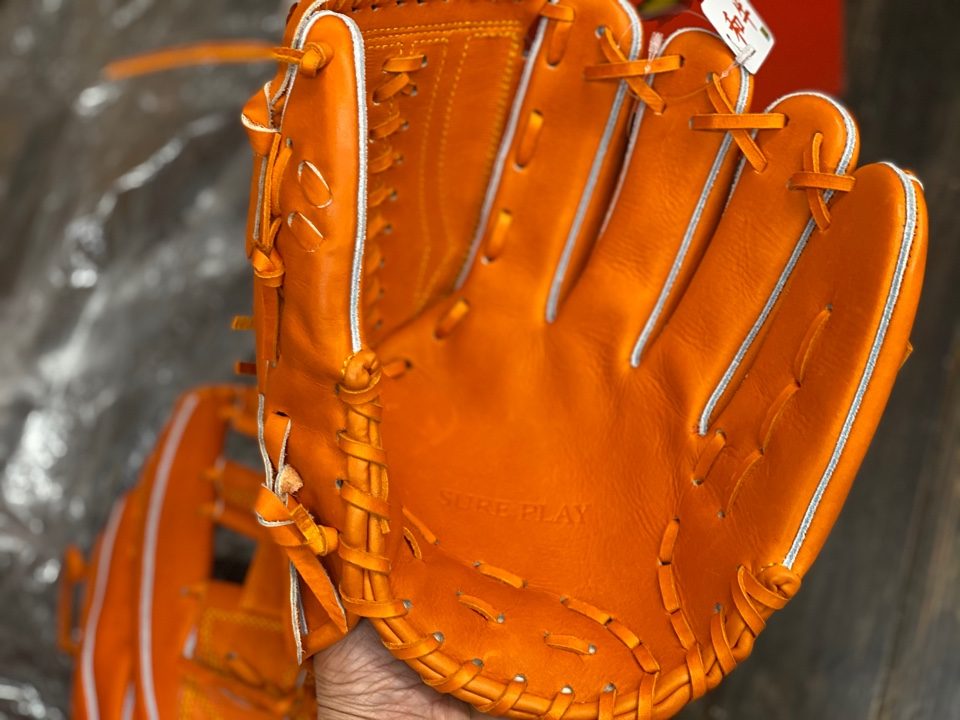 70年を超える老舗ブランド：生まれ変わったシュアプレイ(SURE PLAY）の