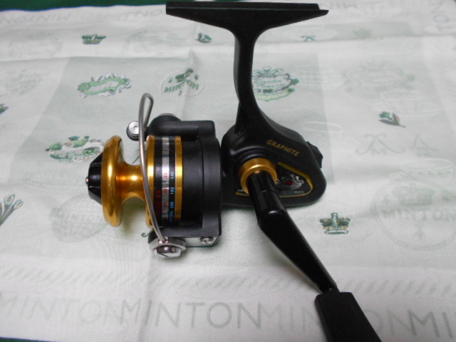 希少PENN 4300SS ペンスモールスピニングリール 希少PENN 4300SS ペン