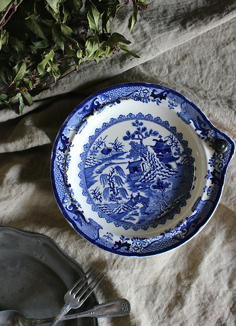 古伊万里の影響を受けたB&Wのウォーマープレート（皿）イギリス