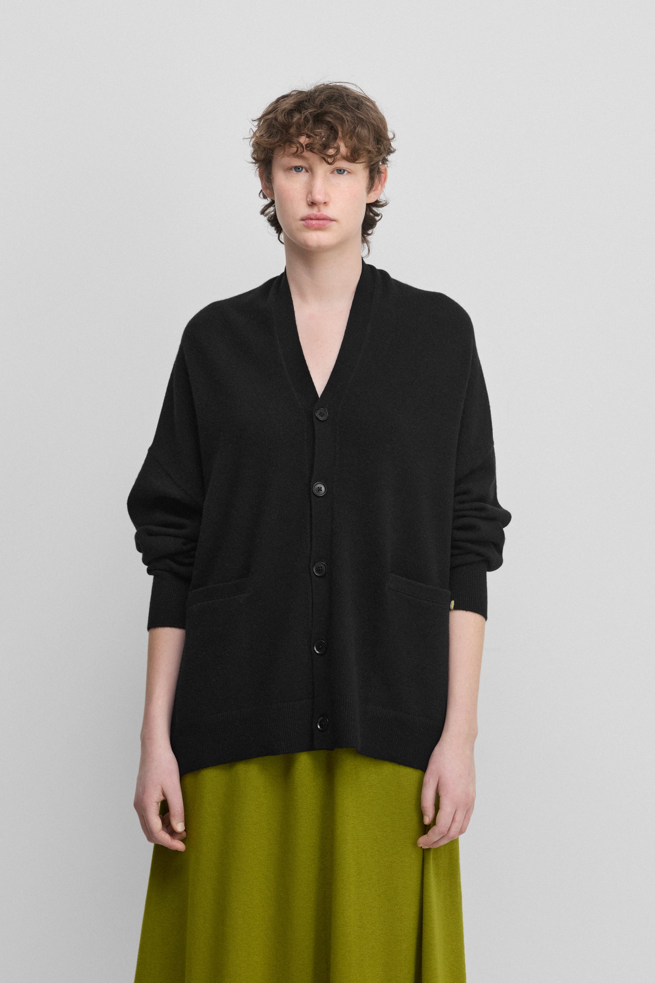 extreme cashmere cardigan buttons oversized – 24 tokio – extreme