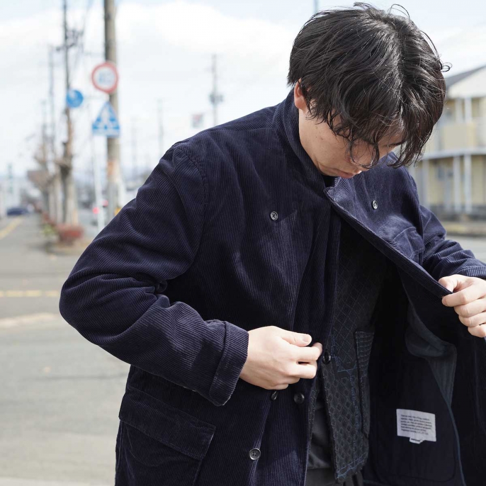 流行り廃りなく楽しめる。Engineered Garmentsコーデュロイジャケット