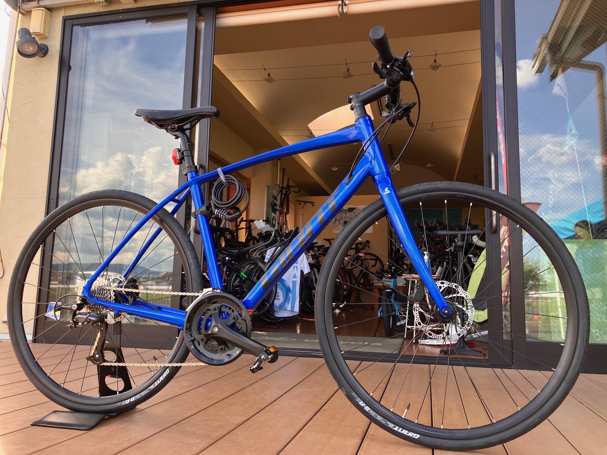 8/24 GIANT ESCAPE RX2 DISC | LOKO Bicycle