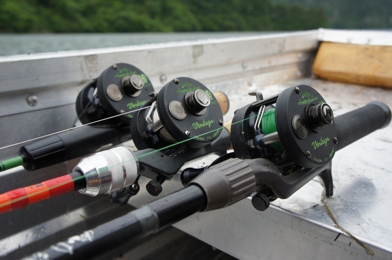 いよいよ明日ヘッドハンターズデラックスリール入荷