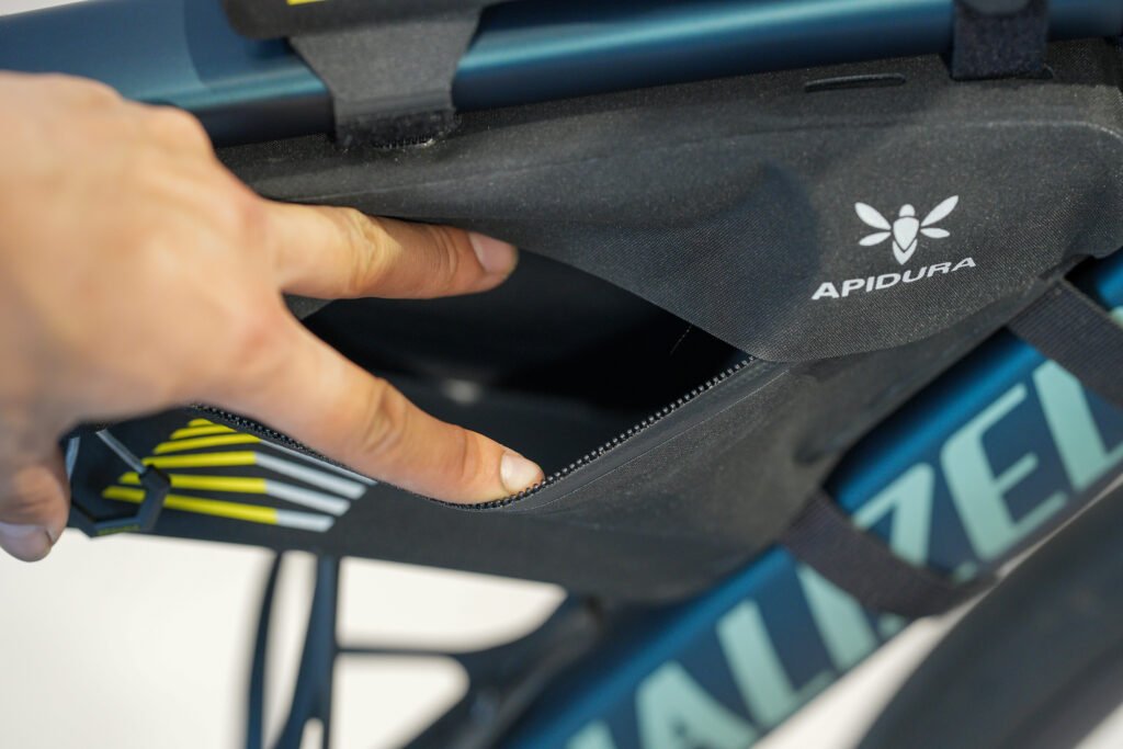 バイクパッキングならAPIDURA(アピデュラ)！ | スペシャライズド 福島