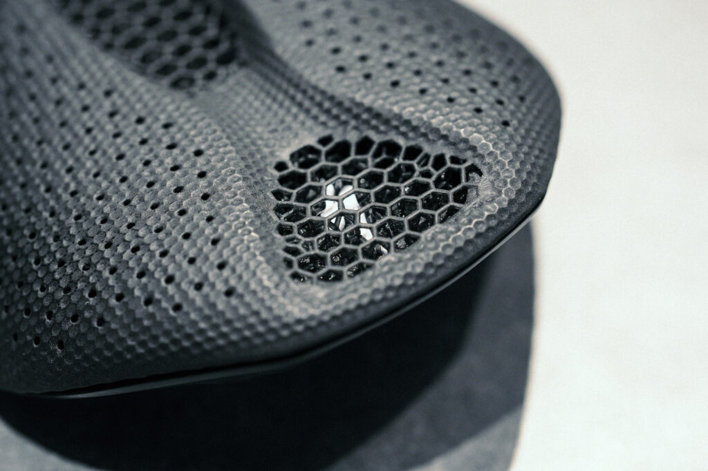 ミラーサドルが再入荷！S-WORKS ROMIN EVO MIRROR、S-WORKS POWER WITH