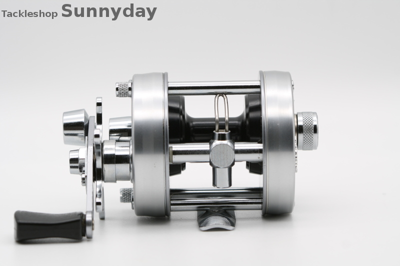 アブガルシア アンバサダー 2500C 990002 シルバー 復刻モデル