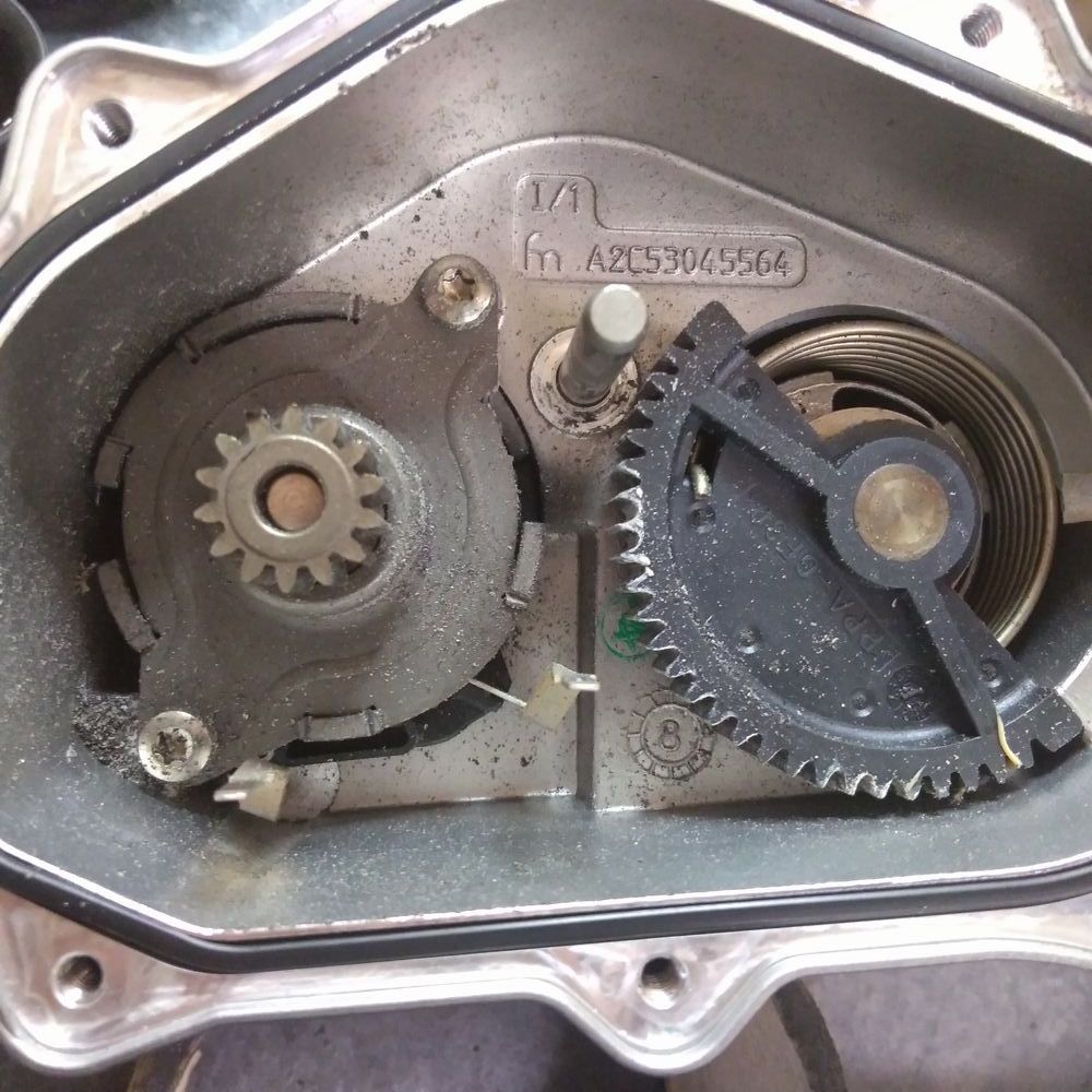 BMW E92 M3 スロットルアクチュエーター修理について | アヴァンス