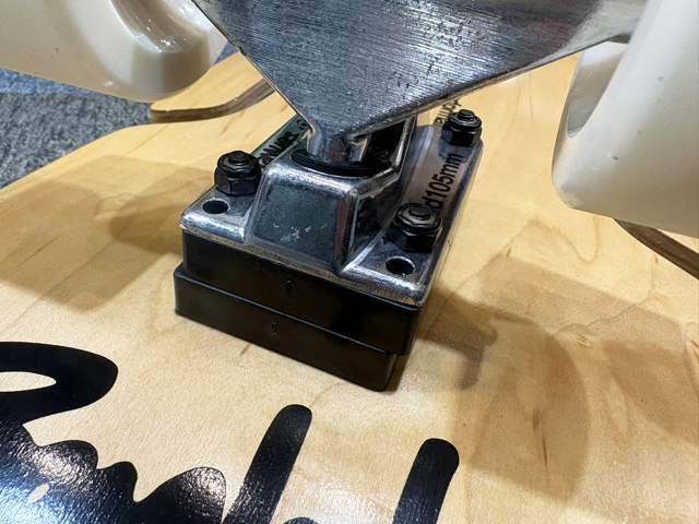 THESURF SURF SHOP 【商品詳細】 FIFTY FIFTY WAVE SKATES BEN WEI