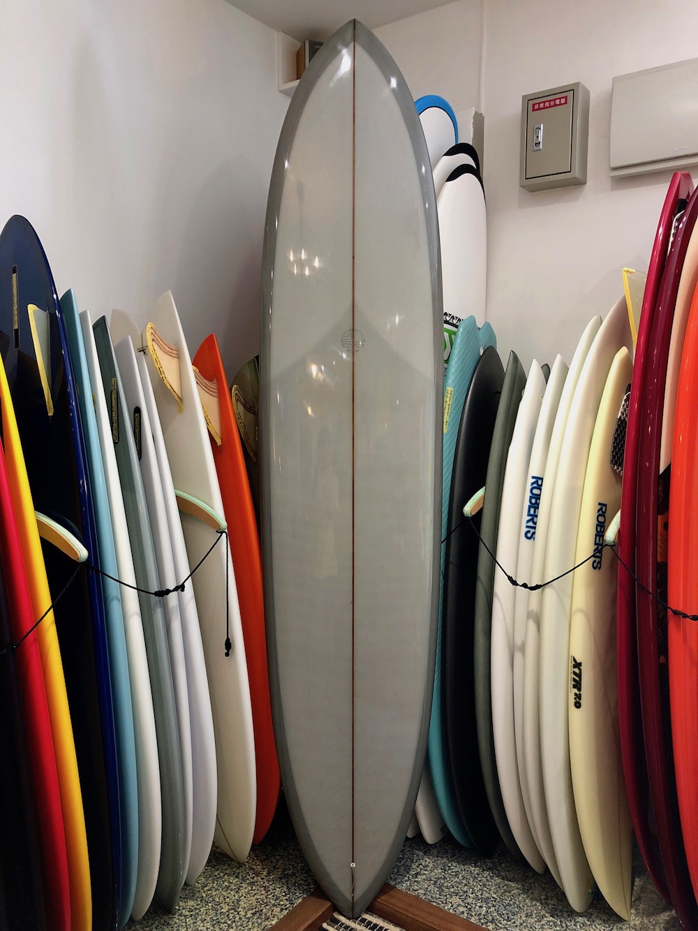 USED BOARDS ( Mitsven Surfboards 8.8 Glider )|Okinawa surf shop