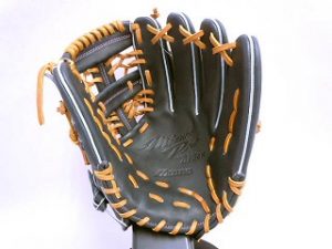 ミズノプロ硬式基本型「新井貴浩モデル」 – BB GALLERY