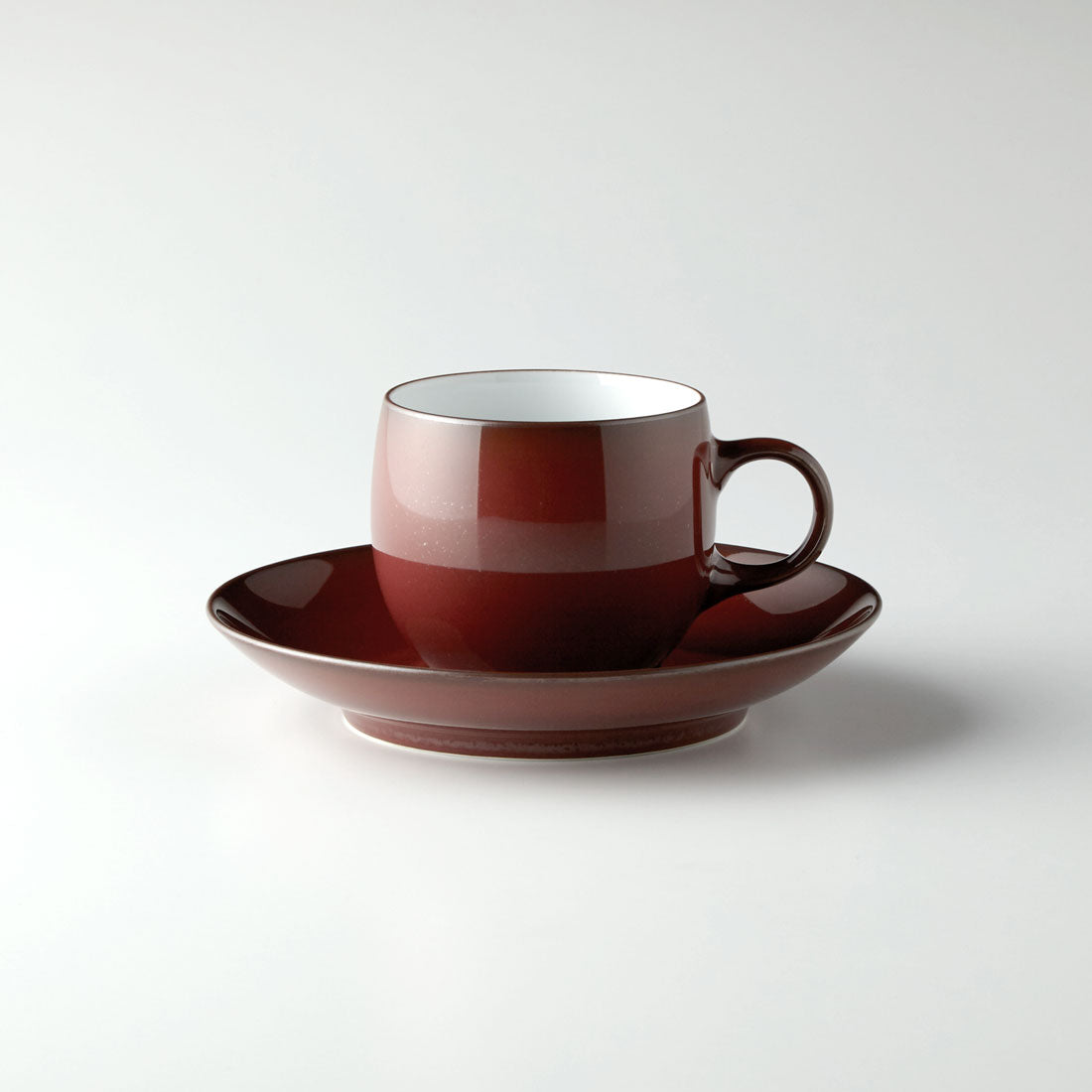 クラシック カップ＆ソーサー 鉄赤 | 白山陶器直営オンラインストア