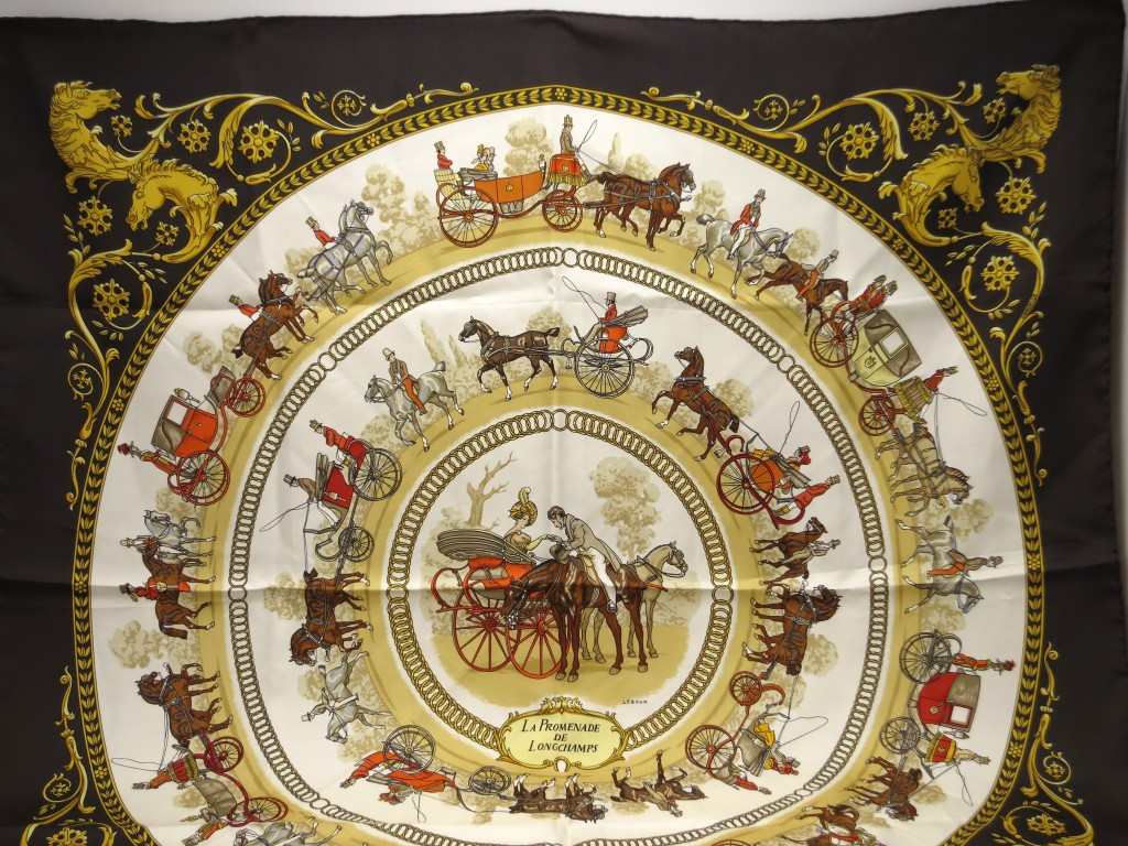 エルメス スカーフ シルク100％ 馬車柄を出品しました！ | 新しい出品