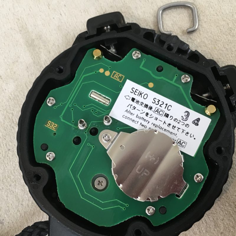 ストップウォッチの電池交換出来ます。 | メンテナンスオプト｜オプト