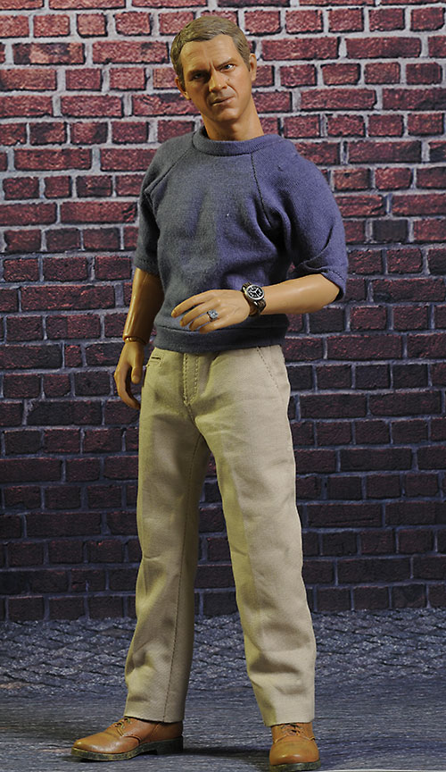 Review and photos of Steve McQueen Great Escape action figure from