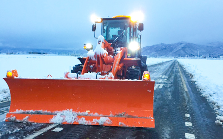 除雪事業部｜山形県天童市の産業廃棄物収集運搬・一般貨物の輸送、配送