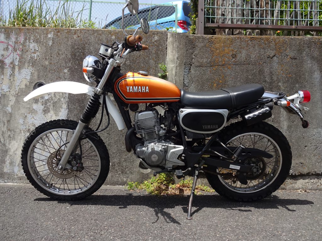 BURONCO225 ミニトレタンク | SR400・SR500のカスタム制作・販売・高価