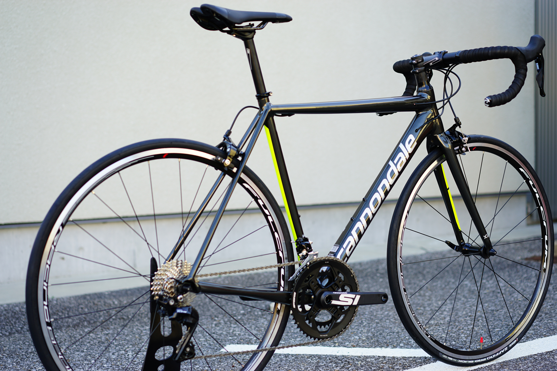 アルミフレームの神」の2019年モデルが登場！CANNONDALE CAAD12 105