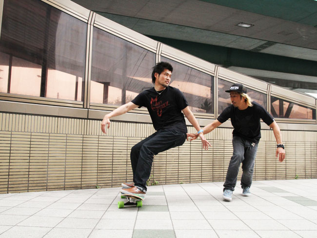 フラットバンカーズ < 体験取材 < サーフィンレップス