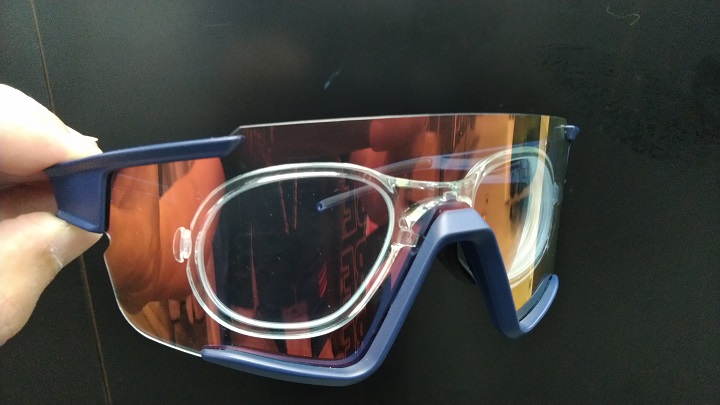KABUTO】話題のアイウェア122、インナーフレームにレンズを入れてみ