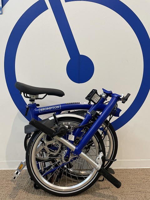 BROMPTON】2022年モデルの新色ピカデリーブルー到着！ | Y's Road 横浜