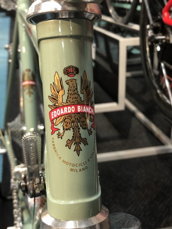 ビアンキバイクストア福岡天神】クラシックデザインが特徴のロード