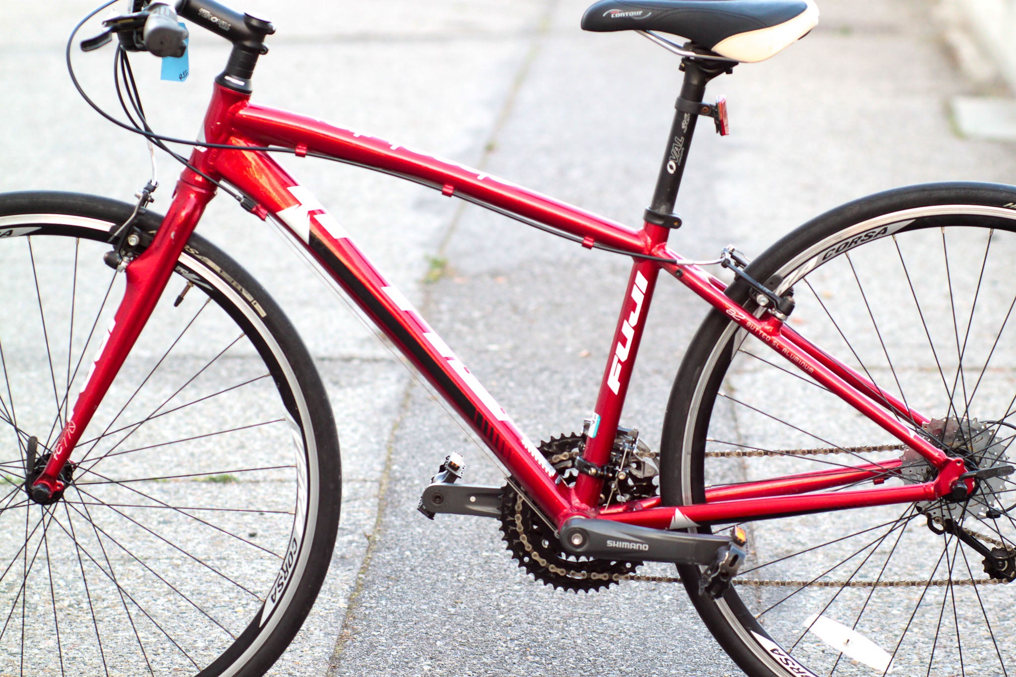 Fuji Absolute 1.4 Commuter Hybrid Bike with Carbon Fork S / 15