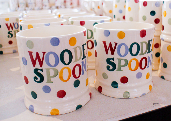 エマ ブリッジウォーター編】ストークオントレントで陶器工場見学と絵