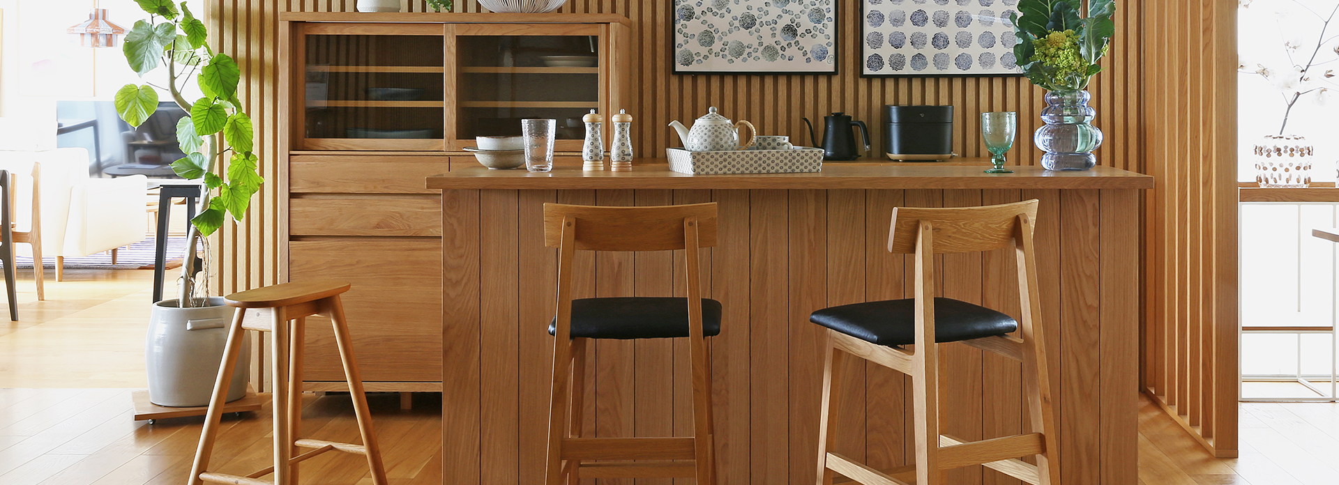 トールチェア OAK (国産品)(W38×D49×H89cm)税込￥84,000 | 高野木工