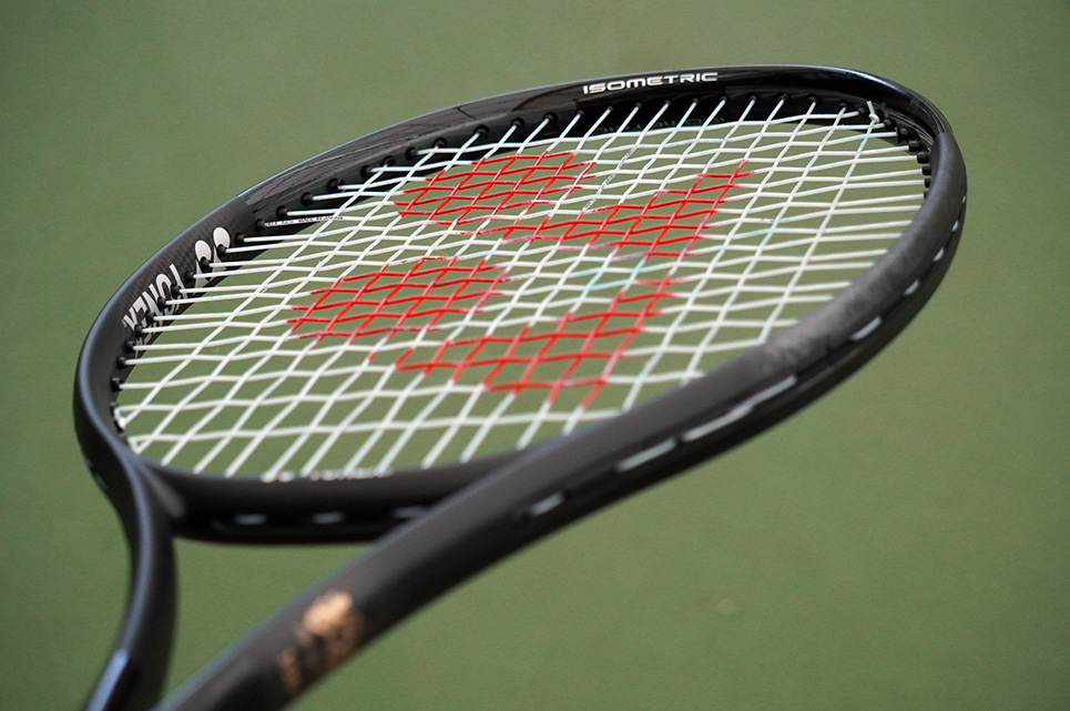 コンセプトどおりの高級感！ヨネックスの『REGNA』新デザインは珠玉の