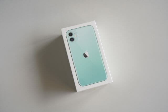 iPhone 11外観フォトレビュー【グリーン】 | telektlist