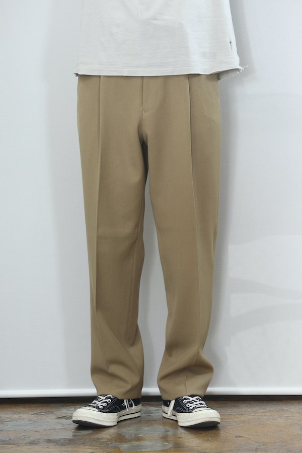 TIGHT / PLEATED TROUSERS (TYPE-2) （BEIGE）