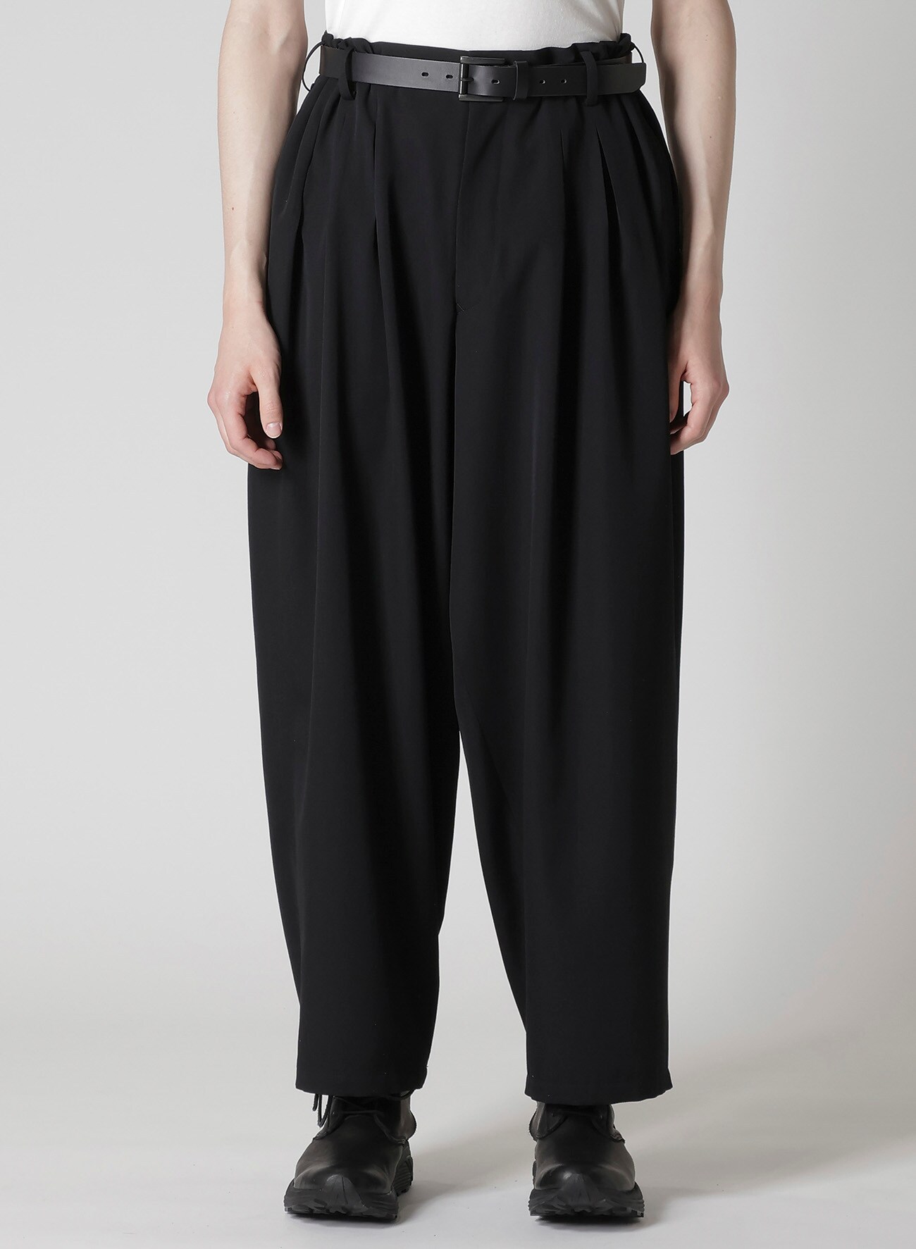 WOOL GABARDINE 12 TUCKS PANTS(S Black): Yohji Yamamoto POUR HOMME