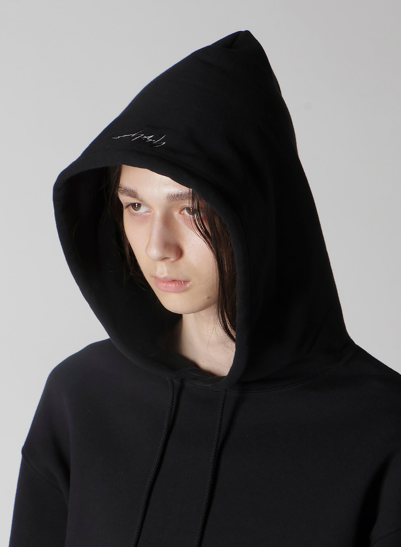30/10 FLEECE SIGNATURE EMBROIDERY HOODIE(XS Black): Yohji Yamamoto