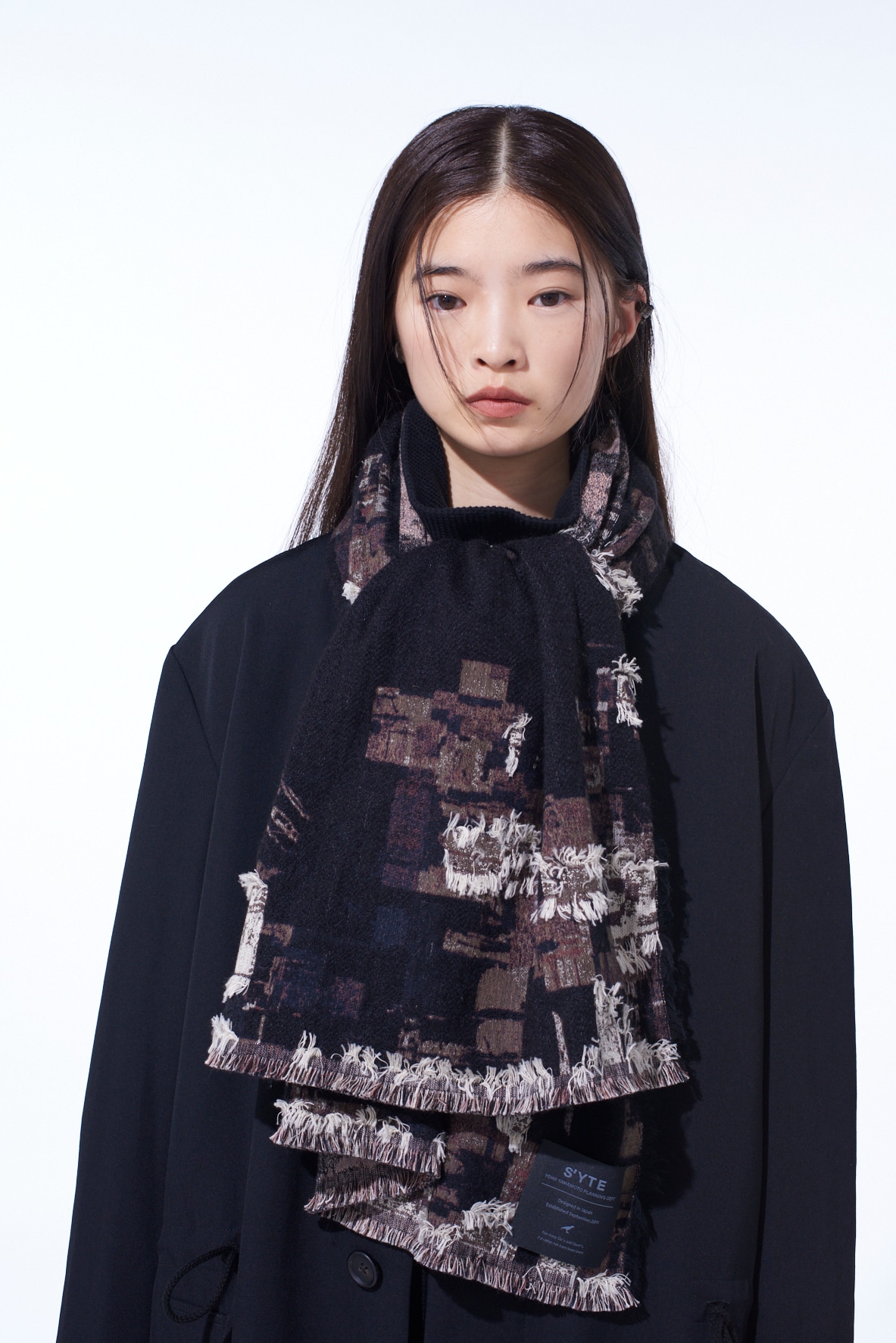 PATCHWORK CUT JACQUARD STOLE(FREE SIZE Black): S'YTE｜THE SHOP