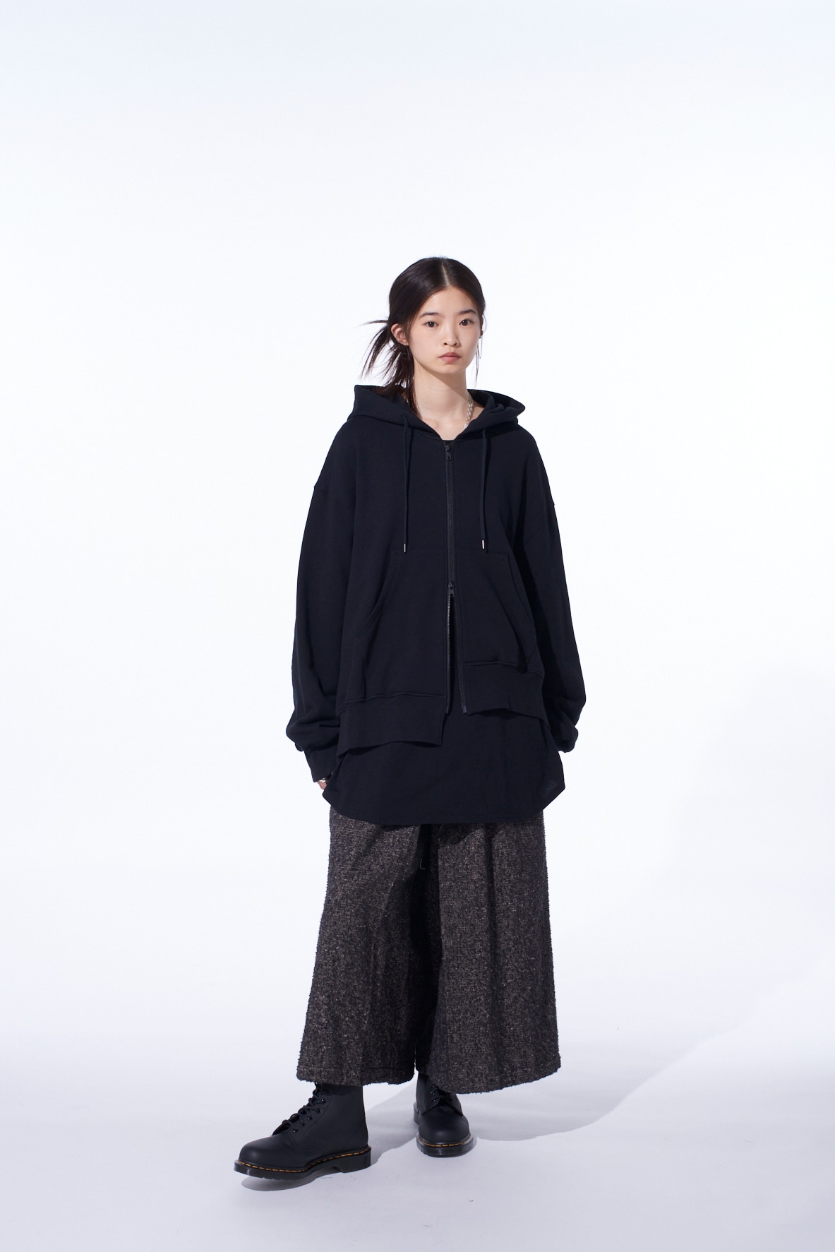 FRENCH TERRY ASYMMETRICAL ZIP-UP HOODIE(M Black): S'YTE｜THE SHOP