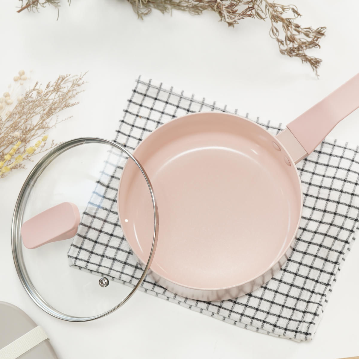 楽天市場】片手鍋 18cm ピンクの通販