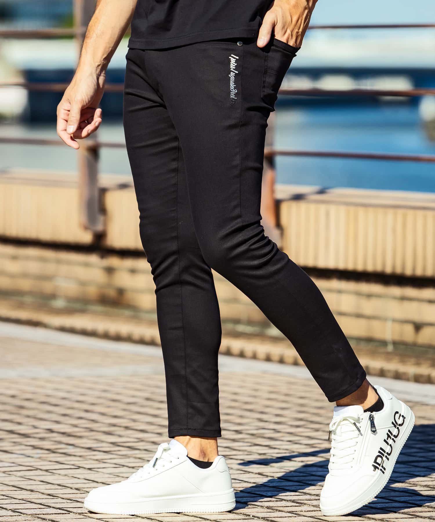 楽天市場】1piu1uguale3 ウノピュウノウグァーレトレ（ズボン・パンツ