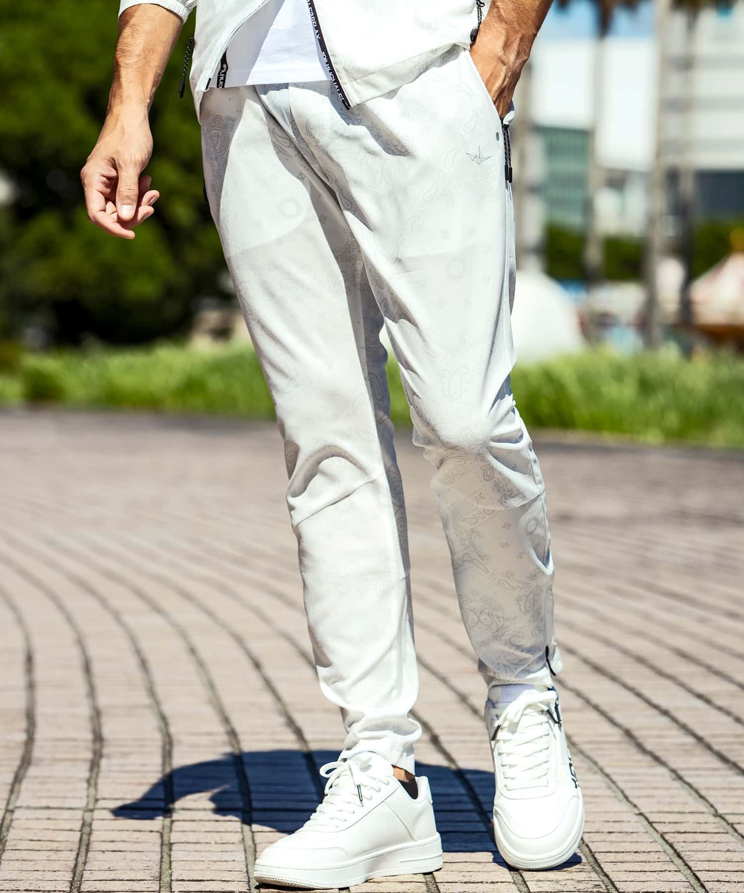 新品 1PIU1UGUALE3 GOLF タック パンツ スラックス メンズM ホワイト