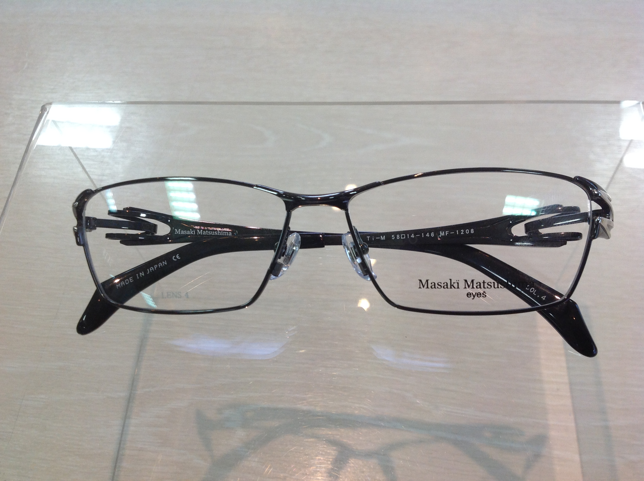 福井・鯖江産 デザイナーズブランドメガネ マサキマツシマ