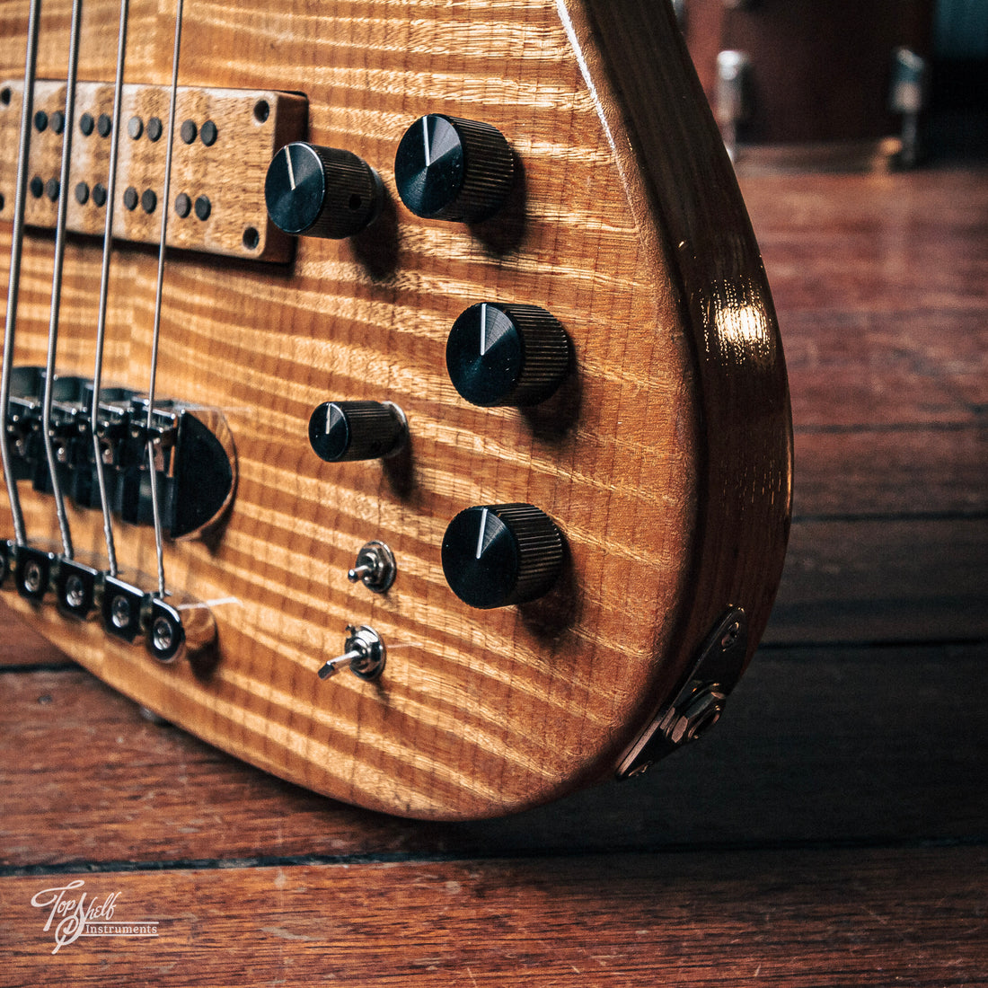 Bacchus Handmade Twenty-Four Limited Flame Natural 2006 – Topshelf