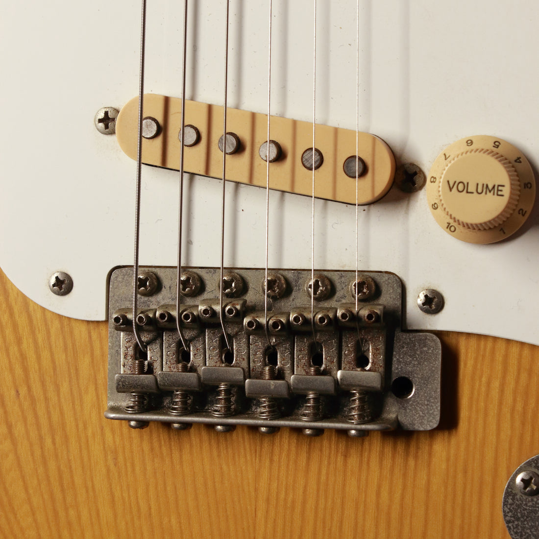 Tokai Springy Sound ST80 Sunburst 1979 – Topshelf Instruments