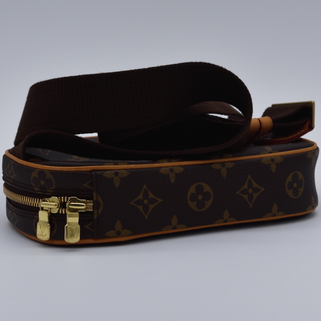 Louis Vuitton ポシェットガンジュ モノグラム M51870 | 中古通販