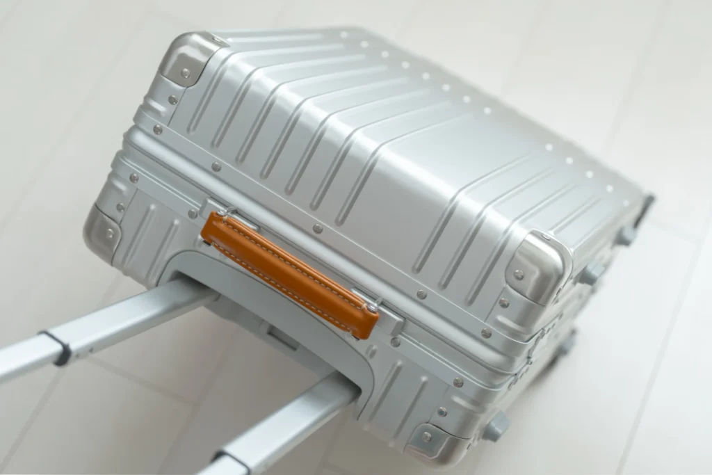 innovator INV1811STP』レビュー｜このクオリティで3.3万円!? アルミ