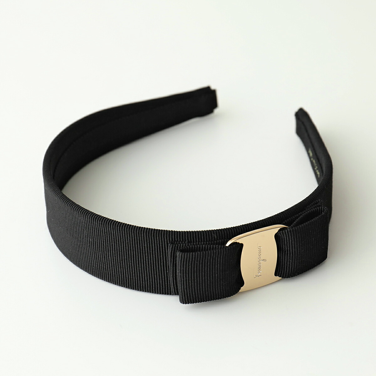 楽天市場】【最大2万円OFFクーポン対象・2/20～2/23限定】FERRAGAMO