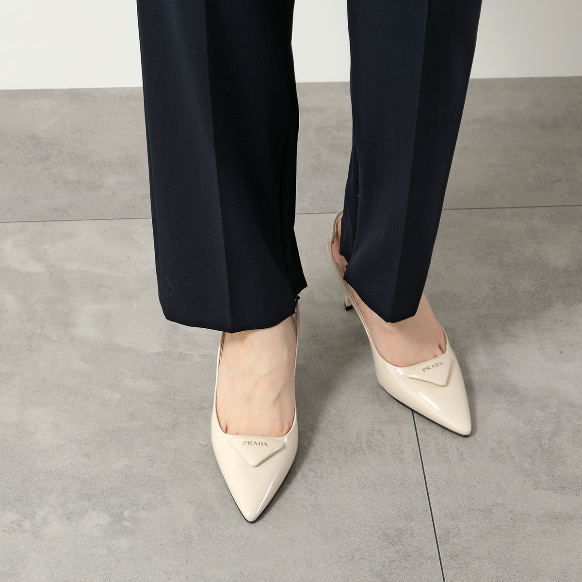 楽天市場】【10％OFFクーポン対象・2/24-9時59分迄】PRADA プラダ