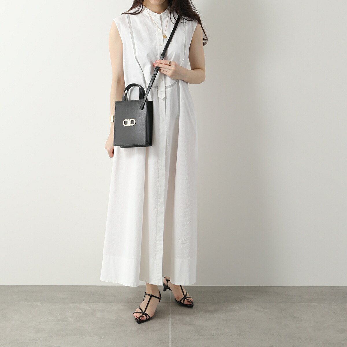 楽天市場】FERRAGAMO フェラガモ ショルダーバッグ 21 8358 レディース