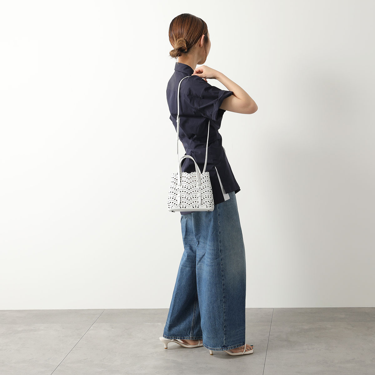 楽天市場】ALAIA アライア ショルダーバッグ MINA 20 ミナ