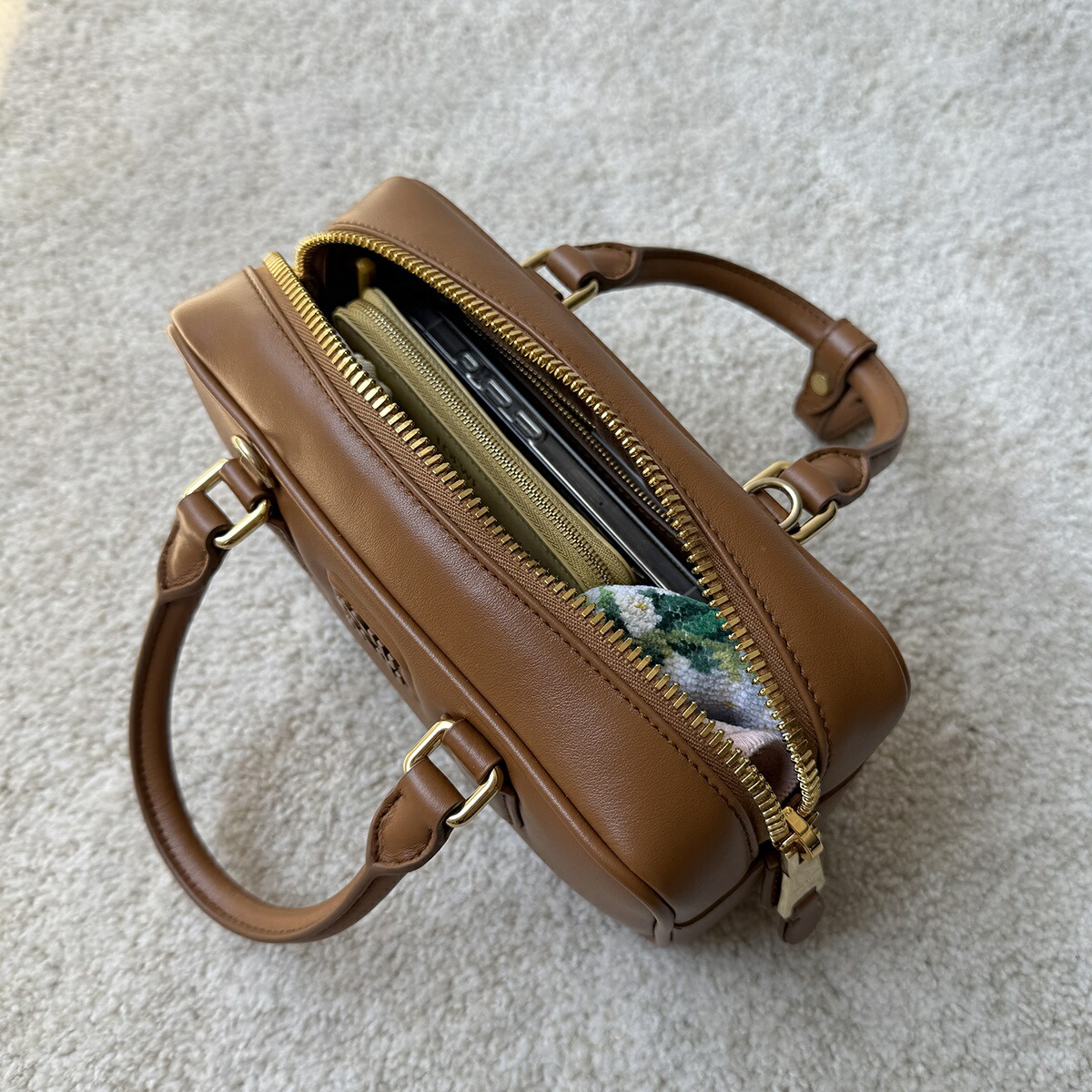 楽天市場】MIUMIU ミュウミュウ ショルダーバッグ ARCADIE アルカディ