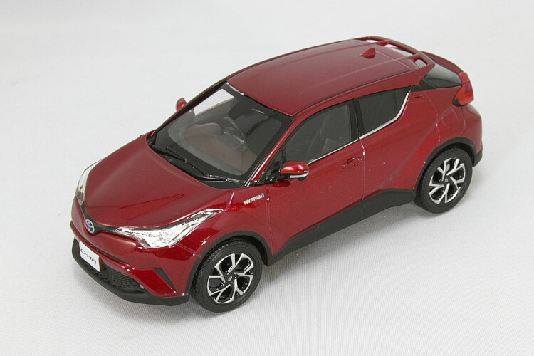 楽天市場】トヨタ特注 1/30 新型 トヨタ C-HR センシュアルレッド
